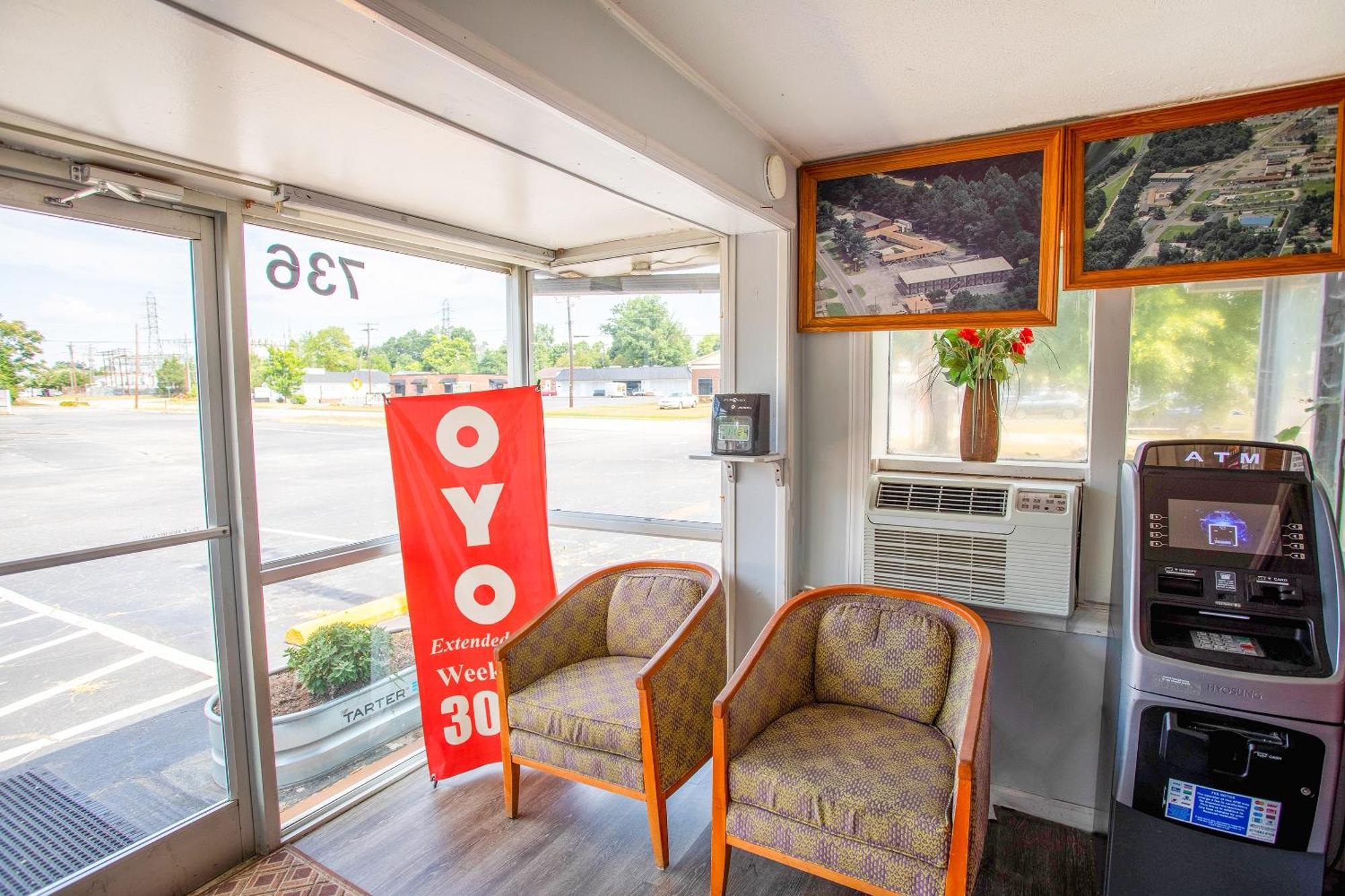 Oyo Inn Kernersville Luaran gambar